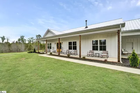 Exterior - 2610 Erwin Mill Rd, Honea Path, SC 29654 photo 4 of 15