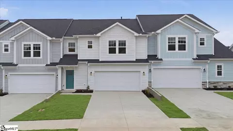 413 Crestcreek Dr, Anderson, SC 29621