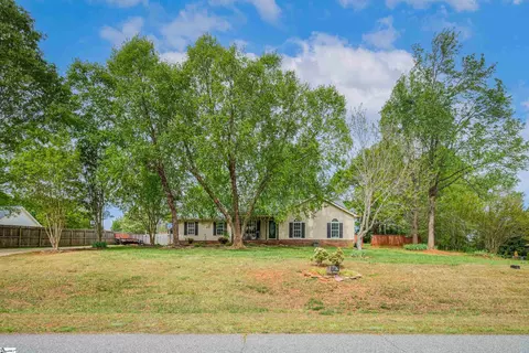 112 Allison St, Lyman, SC 29365