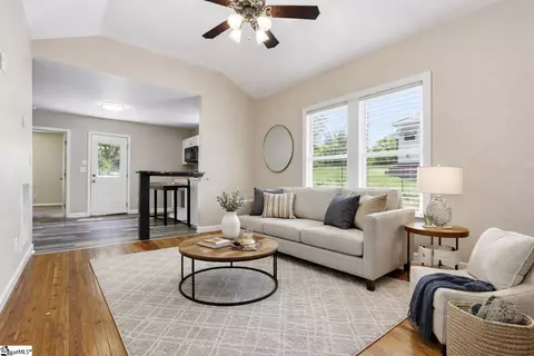 Living - 405 Hill St, Easley, SC 29640 photo 1 of 5