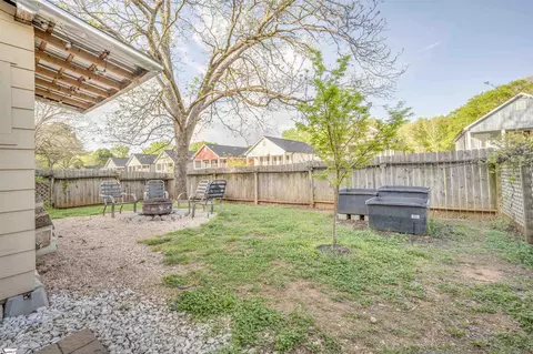 Exterior - 309 Grant St, Easley, SC 29640 photo 3 of 4