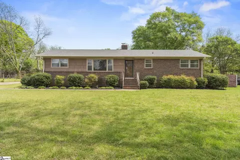 305 Nelson Dr, Anderson, SC 29621