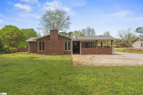 Exterior - 305 Nelson Dr, Anderson, SC 29621 photo 4 of 6
