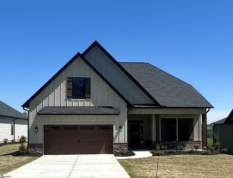 134 Shale Dr, Central, SC 29630