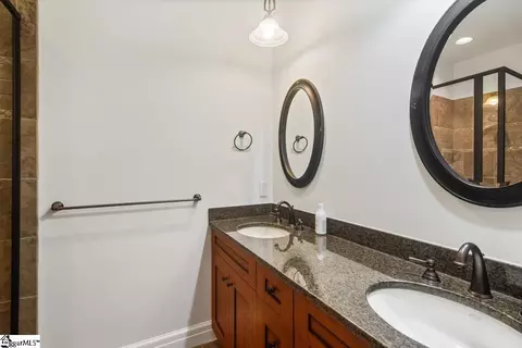 Bath - 134 Teaberry Ln, Sunset, SC 29685 photo 5 of 7