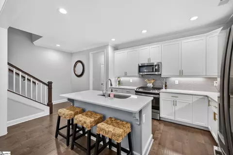 332 Danvers Rd, Greenville, SC 29607 photo 11