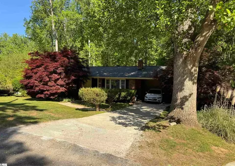 200 Michael Dr, Piedmont, SC 29673