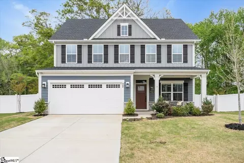 32 Mohegan Way, Greenville, SC 29607