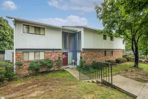 14 Briargate Pl, Greenville, SC 29615
