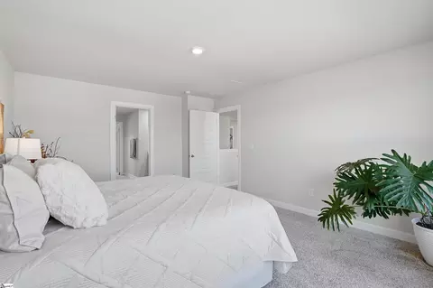 Bedroom - 1720 Greenpath Ln, Moore, SC 29369 photo 6 of 6