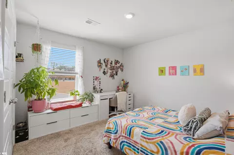 Bedroom - 1720 Greenpath Ln, Moore, SC 29369 photo 1 of 6