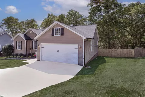 113 Raintree Ct, Easley, SC 29642 photo 7
