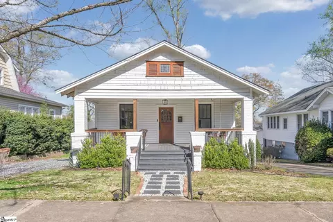 798 Glendalyn Ave, Spartanburg, SC 29302
