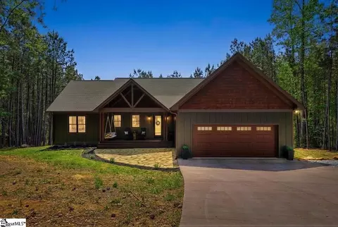 509 Great Oak Way, Seneca, SC 29672