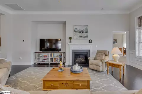 Living - 155 Willowbottom Dr, Greer, SC 29651 photo 1 of 1