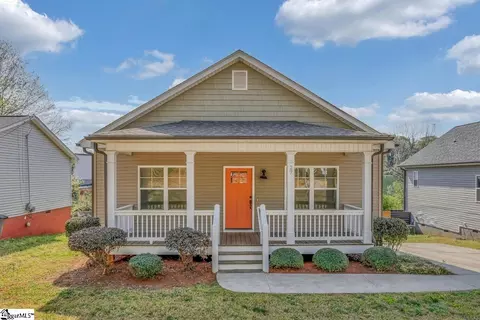 27 Burgess Ave, Greenville, SC 29609