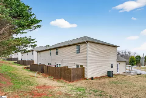 Exterior - 103 A Reef Ct, Easley, SC 29642 photo 3 of 4