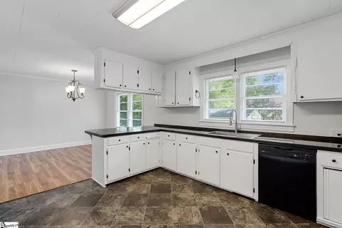 Kitchen - 37 Dendy St, Pelzer, SC 29669 photo 2 of 5