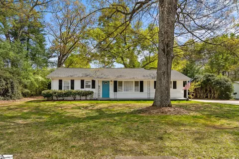 37 Dendy St, Pelzer, SC 29669