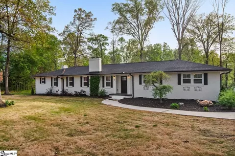 9 Howell Rd, Greenville, SC 29615