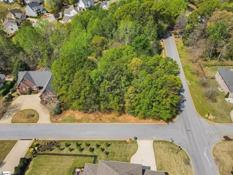 602 Mount Vernon Ln, Duncan, SC 29301