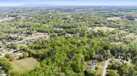 4371 Old Easley Bridge Rd, Easley, SC 29642 photo 6