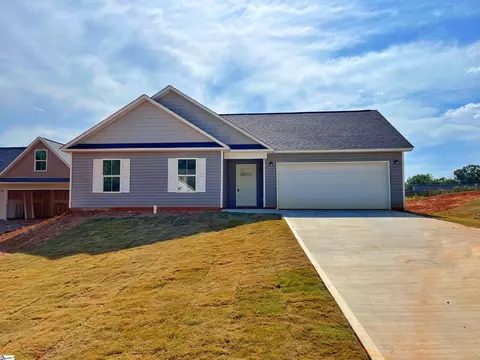 218 Kahlen Ct, Piedmont, SC 29673