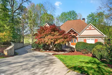 114 Kingshead Rd, Travelers Rest, SC 29690