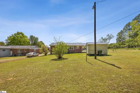 Exterior - 309 E Hampton Ave, Honea Path, SC 29654 photo 2 of 2