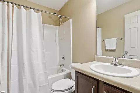 Bath - 22 Nautical Dr, Greer, SC 29650 photo 2 of 2