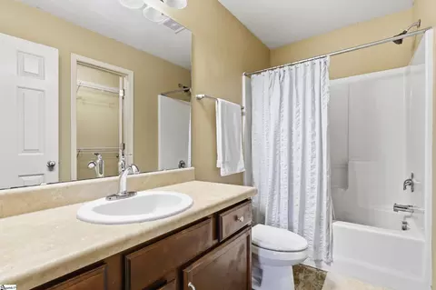 Bath - 22 Nautical Dr, Greer, SC 29650 photo 1 of 2