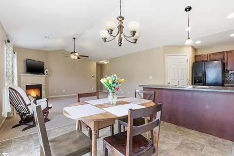 Dining - 22 Nautical Dr, Greer, SC 29650 photo 1 of 2