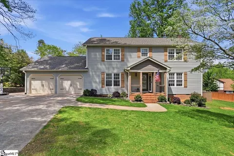 14 Pine View Ter, Taylors, SC 29687