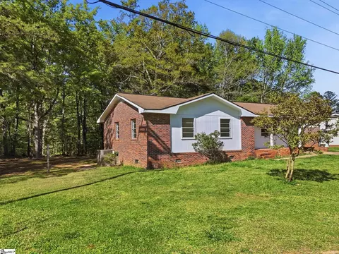 324 Tribble St, Honea Path, SC 29654 photo 6