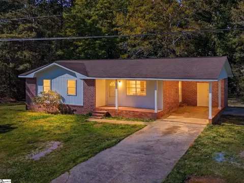 324 Tribble St, Honea Path, SC 29654 photo 4