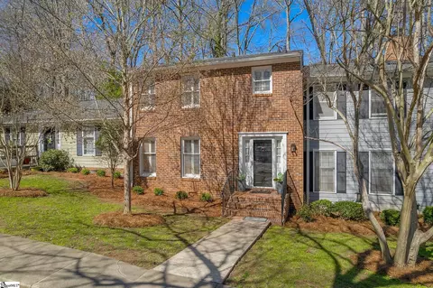 3 Woodberry Pl, Spartanburg, SC 29307