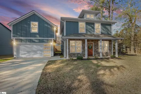 100 Potomac Ave, Greenville, SC 29605