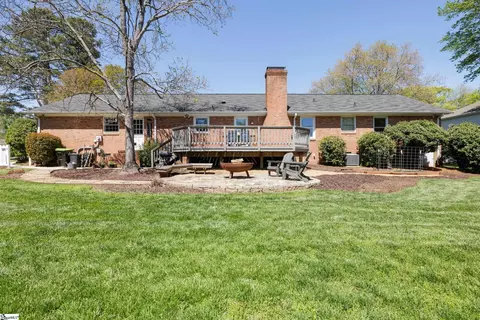 Exterior - 512 Devenger Rd, Greer, SC 29650 photo 2 of 12