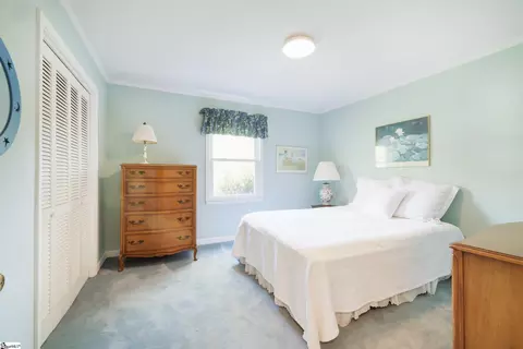 Bedroom - 512 Devenger Rd, Greer, SC 29650 photo 3 of 6