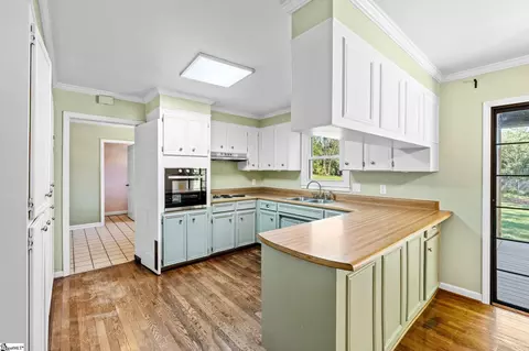 Kitchen - 105 Middle Brook Rd, Greer, SC 29650 photo 1 of 5
