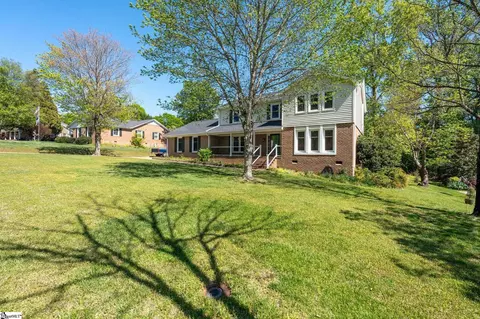 105 Middle Brook Rd, Greer, SC 29650
