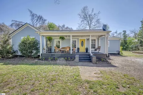 132 Oak Hill Dr, Greenville, SC 29617