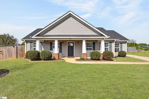 10 Wheatberry Ct, Greenville, SC 29611