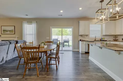 Dining - 115 Mayfield Crossing Ln, Greer, SC 29651 photo 4 of 6