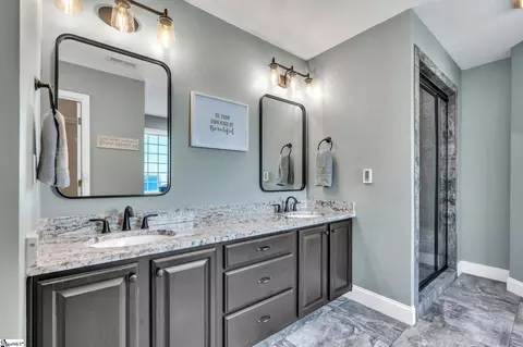 Bath - 58 Jude Ct, Greer, SC 29651 photo 2 of 4