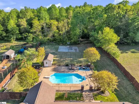 View/Area - 58 Jude Ct, Greer, SC 29651 photo 3 of 5