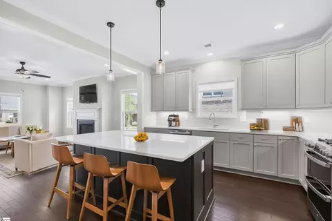 Kitchen - 28 Peckham St, Greenville, SC 29607 photo 1 of 6