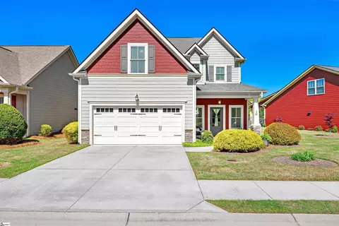 330 Belle Oaks Dr, Simpsonville, SC 29680