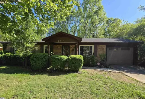 209 Bluff Dr, Greenville, SC 29605