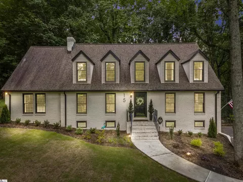 15 Lake Circle Dr, Greenville, SC 29609